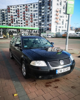 Volkswagen Passat cena 7900 przebieg: 344484, rok produkcji 2004 z Wrocław małe 154